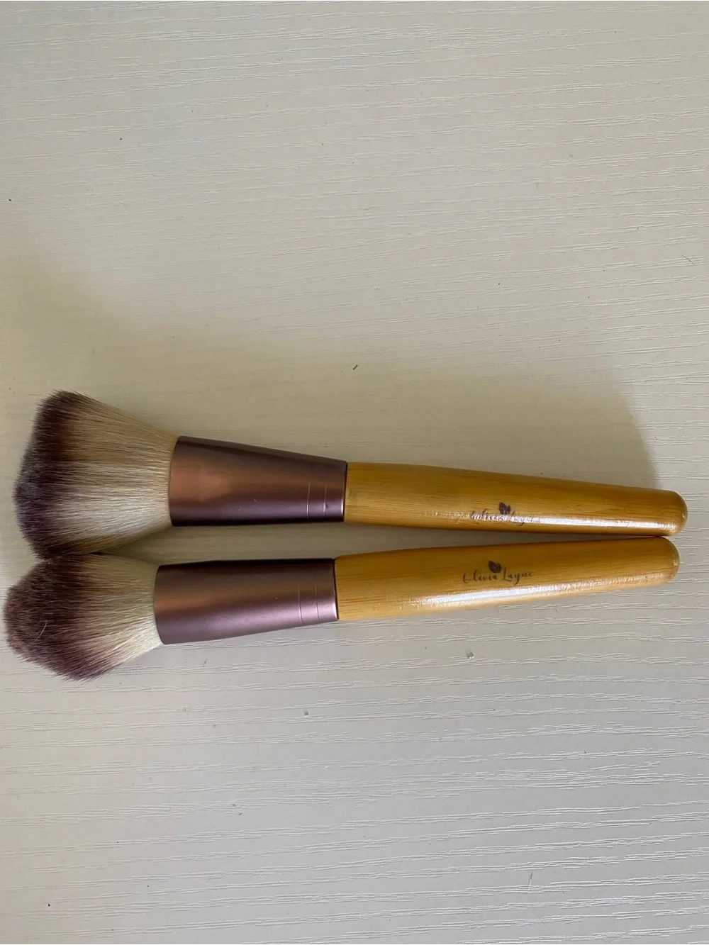 Olivia layne Bamboo Handle Powder Brush - Brown Bristles new without tags